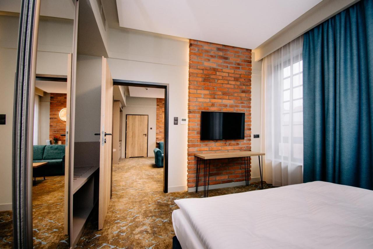 Ruben Hotel Zielona Gora Eksteriør bilde